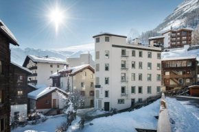 Отель Le Petit CHARME-INN, Церматт